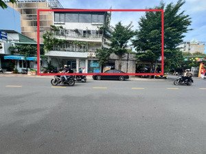 gấp! cho thuê góc 3 mặt tiền đẹp đường xuân thủy p. thảo điền quận 2