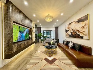 chính chủ bán chcc mulberry lane( tầng trung, full nội thất), giá 8,8 tỷ, 124m2, 3pn, 2wc