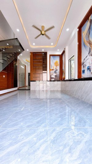 cần bán nhà lầu vị trí đẹp tại phường biên hòa