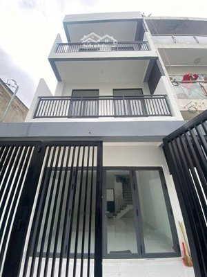 53m2 (4.5x11.5 vuông, đẹp) shr, hoàn công đủ, đường 990, p phú hữu, thủ đức (4tỷ390)