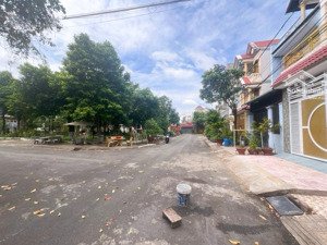 khu dân cư yên tĩnh - ngã ba dt 743 và nguyễn trãi - dĩ an - 87m2 - 3 tầng - 4pn - giá mềm 5 tỷ