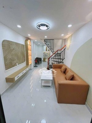 bán gấp nhà tại 22/12, thuận giao, thuận an chỉ với 1 tỷ 780 là nhận nhà.