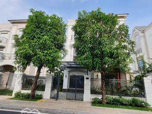 bán biệt thự đơn lập ven sông vinhomes grand park q9 dt đất 386m2 thiết kế 1 trệt 2 lầu giá 72 tỷ