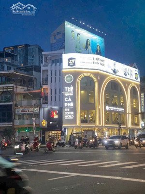 siêu vị trí - mặt tiền trần hưng đạo, quận 1 - dt: 4 x 20m (76,5m2) - kc 5 tầng - chỉ 39 tỷ bớt lộc