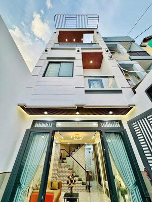 nhà mới xây full nội thất, nguyễn văn lượng, p17, 4z15m 3 lầu, 4pn, 3wc=16 triệu