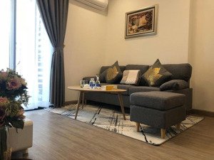 bán vinhomes bắc ninh 1 phòng ngủ hướng đông nam, 48m2, tầng cao, đầy đủ nội thất
