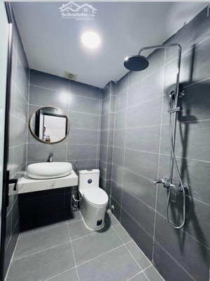 cần bán nhà phố định công thượng, thanh xuân, dt 42 m², 5 tầng, mt 4,2m, giá 7,58 tỷ.