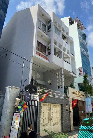 cần bán mặt tiền kinh doanh đường phạm đình toái,p.6,q.3. trệt 4 lầu. 4.6m x 15m. giá 30 tỷ tl