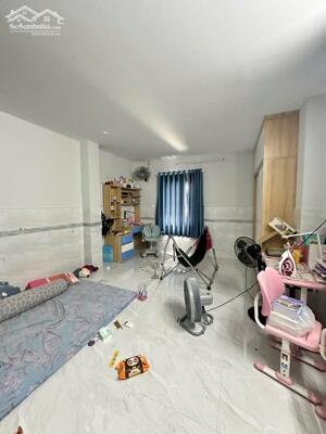 Hẻm kinh doanh Phú Nhuận, Kế Quận 1. 81m2, 3 tầng. Nhỉnh 15 tỷ