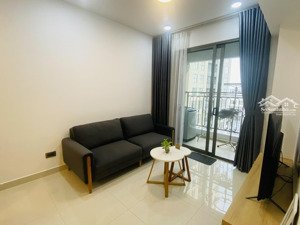 hot! cho thuê chcc saigon royal tại bến vân đồn - q4, dt: 61m2, 2 pn, view đẹp, giá thuê 15 triệu