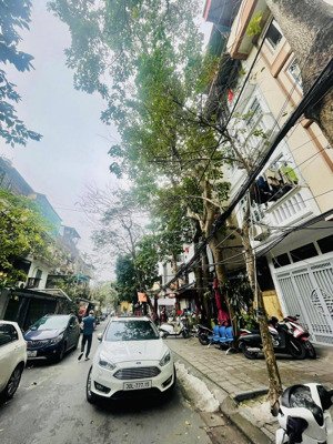 bán nhà tạ quang bửu s:116m2, tặng kèm nhà 3 tầng vẫn kinh doanh đỉnh, ô tô tránh, vỉa hè đá bóng..