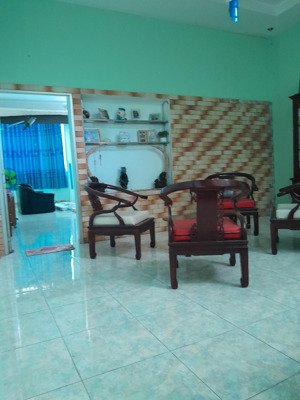 nhà mặt phố trung tâm , phù hợp mở văn phòng công ty... , dt sử dụng 500m2