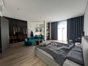 bán nhà ngô gia tự, long biên: 42m2, 6 tầng, 9 tỷ, lô góc, ô tô, ngõ thông, thang máy, 