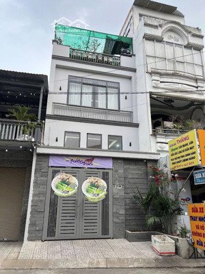 *** nhà 1/ đường số 9 p16 (dt 5.1x13m) giá 8,3 tỷ
