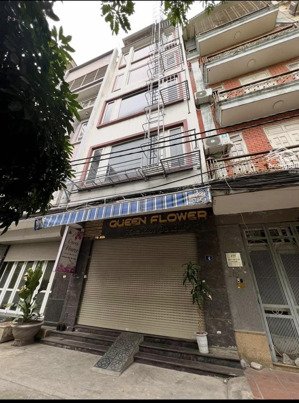 cho thuê nhà riêng hào nam, 16,5 triệu, 45 m2, phân lô oto tránh, đống đa, hà nội