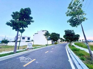 bán lô biệt thự gói 7 khu đô thị mỹ gia nha trang giá rẻ chỉ 32.5 triệu/m2, dt 192m2 ngang 9m