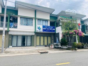 cần cho thuê gấp biệt thự liên kề tại oasis city bình dương giá rẻ, nhà đẹp i hình