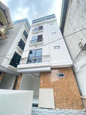 cực hiếm. bán nhà đồng mai, ô tô đỗ cửa, ngõ rộng 3m, ngay gần ubnd, dt 32m2, 5 tầng. giá 3,9 tỷ