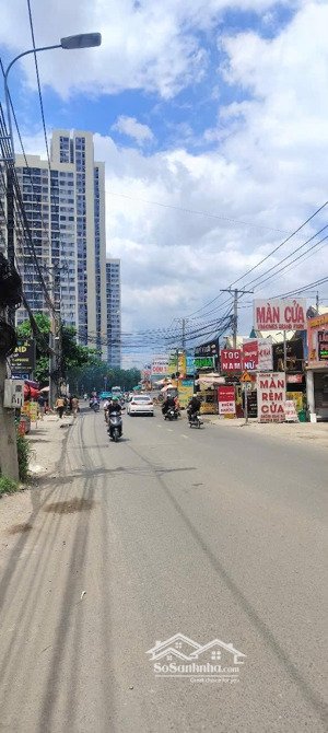còn sót lại duy nhất mặt tiền nguyễn xiển ngay vinhomes q9
