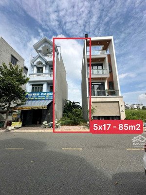 chủ giảm 300tr, bán nhanh lô đất kdc phú hồng thịnh, ngay cổng chính, 85m2 ( 5x17), full thổ cư.