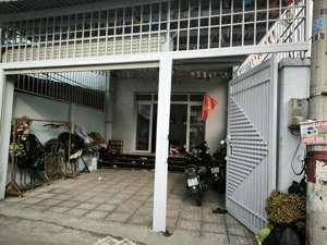 nhà đường thới tam thôn 11c, mặt tiền 6m, cách ngã ba đường quang trung-đặng thúc vịnh - tô ký 400m