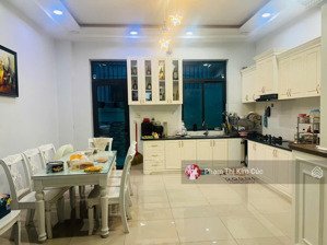 hót nhà phố đẹp nhất lakeview city. mặt tiền đường 25m, view trực diện hồ sinh thái giá bán 23 tỷ