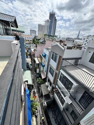 bán nhanh bds dòng tiền đại học hồng bàng , 48m2,mặt tiền gần 5,5 lầu,cách hẻm xe tải 20m, 8ty2 tl
