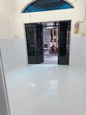 cho thuê nhà riêng 120m2, 12 triệu vnd, 3pn, 2wc tại hồng lạc, phường 10, tân bình, hcm