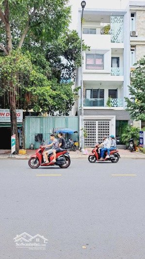 chủ cần tiền bán nhanh lô đất đường bình lợi-phường 13-bình thạnh, gần cầu bình lợi. 2tỷ450/100m2