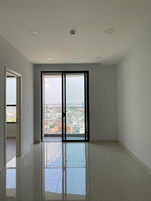 em cho thuê ! căn 53m2,1pn/1wc - 10 triệu/ tháng ( có rèm, máy nước nóng, view rất xinh)