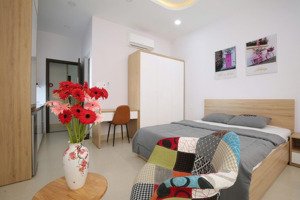 an thượng đường 3,75m, có lề, có chỗ đậu xe: diện tích: 67,5m2 ngang 4,5m: 5 tầng, 1 tum, có thang