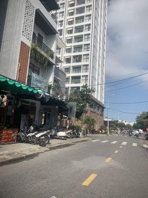 bán nhà mặt phố phạm cự lượng góc võ văn kiệt - 175m2 mặt tiền 9.5m - giá 20.5 tỷ