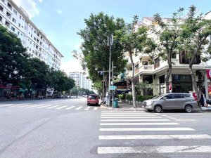 cho thuê vị trí đẹp kinh doanh ngay căn góc hưng phước đường bùi bằng đoàn, đường số 6