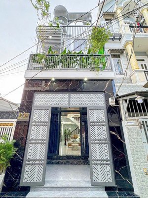 siêu phẩm vừa hoàn thiện - cực chill - đường phạm hữu lầu quận 7 - cạnh pmh