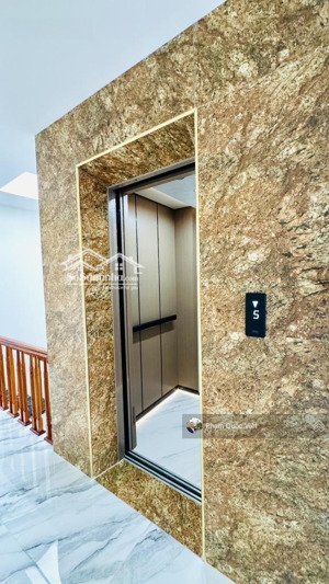 bán nhà nguyễn văn cừ dt 62m 5 tầng full nội thất thang máy êm ru nhỉnh 12 tỷ ở cực sướng