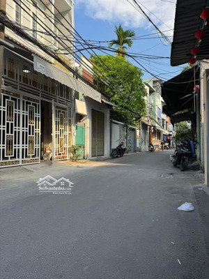 kiệt oto đậu đỗ hà huy tập - thanh khê