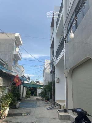 bán 50m đất thổ cư đủ. giá chỉ 2tỷ890tr. giá tốt. ô tô tận nơi
