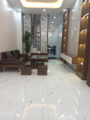 phải nhanh! pháo đài láng, 55m ra ô tô tránh, nhà đẹp ở ngay, ngõ thông sát phố, dt 43m2 * 5t