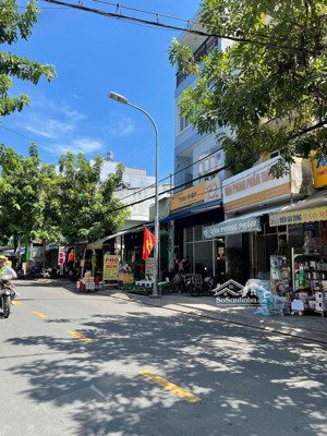 bán nhà 1 trệt 3 lầu 4 phòng ngủ ,hẻm 8m lê đức thọ p16 gò vấp giá 8 tỷ