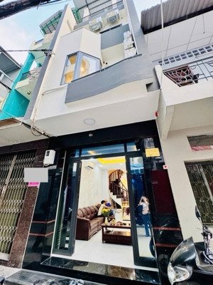bán căn nhà đường 6m nguyễn đình chiểu - p4 phú nhuận. giá 3tỷ690. đang cho thuê 25tr