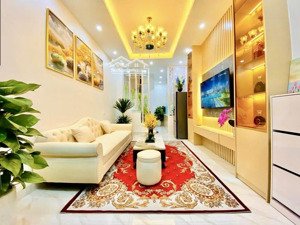 hiếm! nhỉnh 4 tỷ có siêu phẩm tây sơn nhà đẹp sẵn ở - kinh doanh đỉnh 5 tầng - mặt tiền 4m có 102