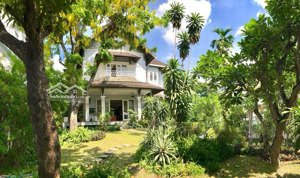 bán biệt thự âu sân vườn hồ bơi 700m², 7pn, view sông sg gần trường quốc tế khu compound vip