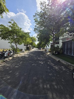 bán lô góc siêu đẹp kđt an bình tân, hướng đông nam mát mẻ, khu vực nhiều tiện ích, lh e cường