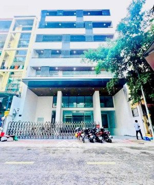 bán building mặt tiền nguyễn công trứ. dt 162m2(9x18m), 4 tầng tn 180tr/th. giá 60 tỷ tl - tin thật
