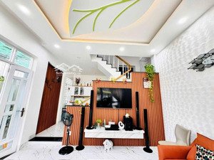bán nhà 3 tầng sẵn gara ô tô gần biển phường bắc nha trang ( nguyễn biểu - vĩnh hải )