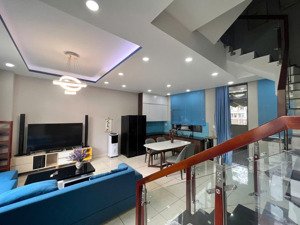 nhà phố small thoáng 2 mặt đã full nội thất với giá 6 tỷ, sở hữu ngay!