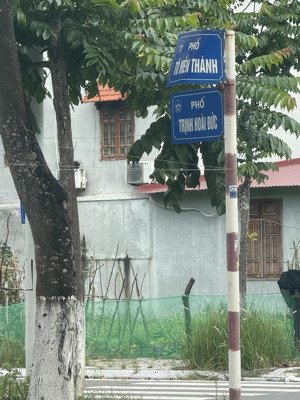 chính chủ mình cần bán ô đất 2 mặt tiền 145m2 tại khu dân cư tỉnh uỷ, đồng tâm, vĩnh yên