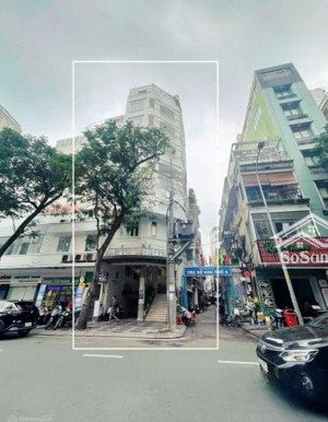 bán ks góc 2 mt lê thánh tôn, bến thành, quận 1. dt 4,1x24m, hầm 8 tầng. tn: 600tr/th. giá 160 tỷ