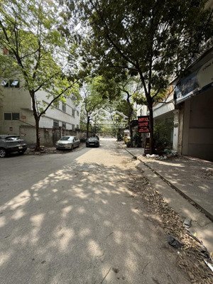 bán đất tặng nhà khu đấu giá tân triều - hàng xóm văn quán - phù hợp xây văn phòng, công ty 130m