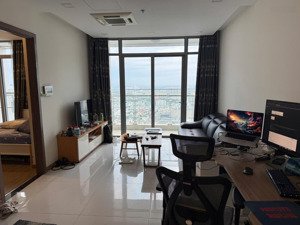 cho thuê căn hộ cc 1pn balcon view thành phố, phòng trang bị full nội thất đẹp - vị trí giáp q1, q2